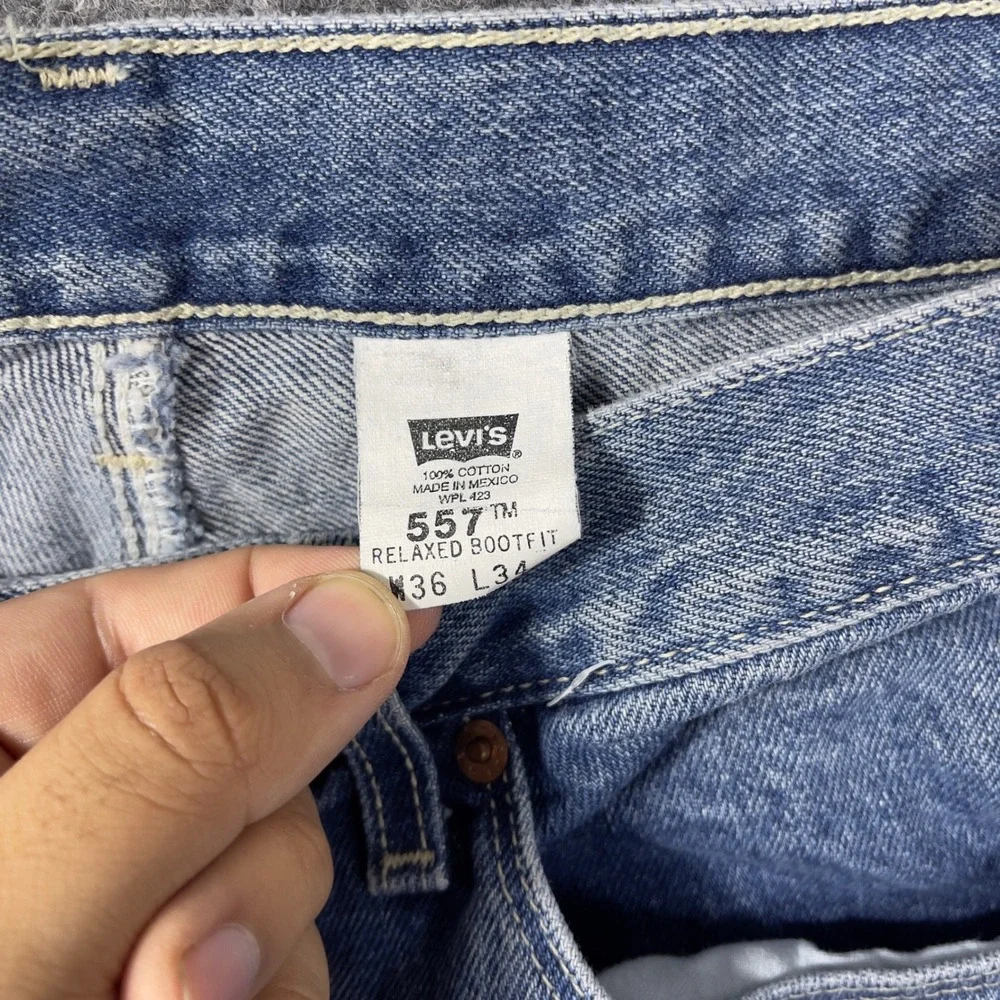 Levis levi 557